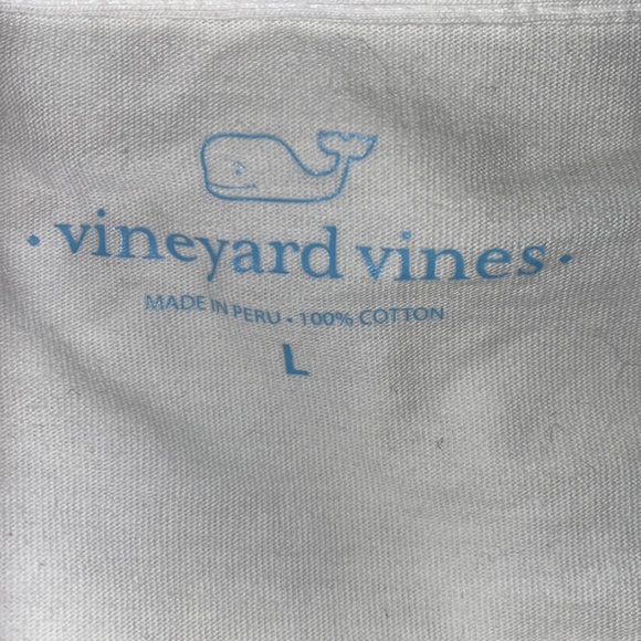 Vineyard Vines Christmas long sleeve t-shirt (great condition) - Picture 2 of 5